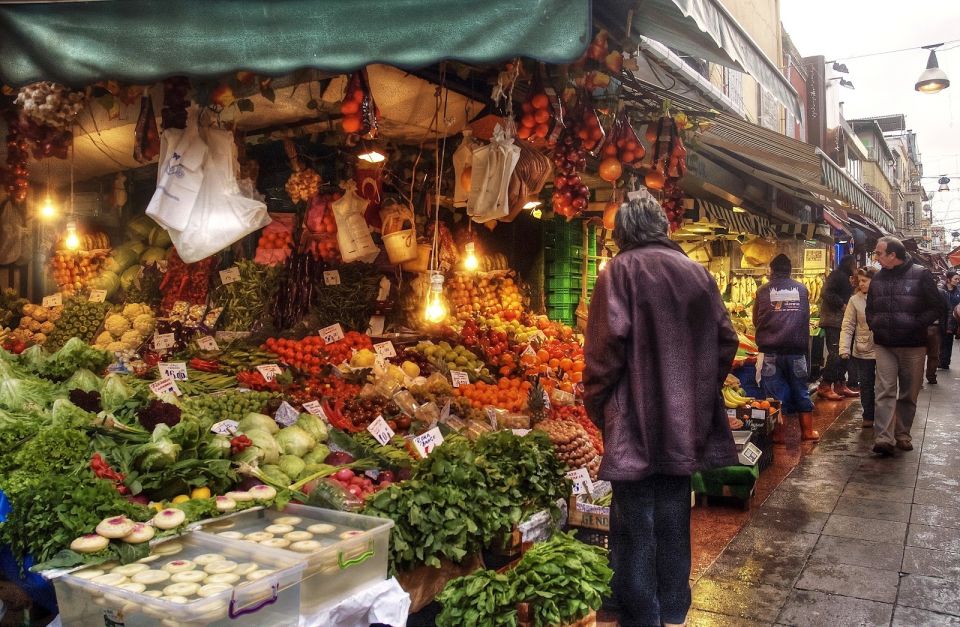 Istanbul: Turkish Food Tour in Kadikoy Across the Bosphorus