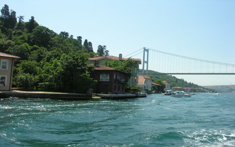 Istanbul: Two Continents With Beylerbeyi Palace Tour