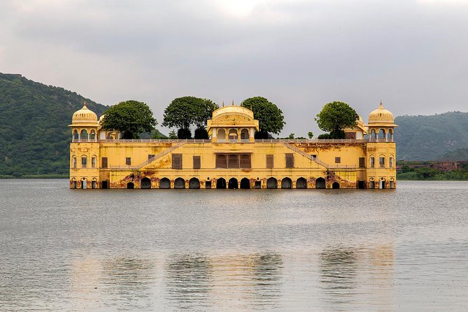 Jaipur Car Rental Full Day Private Tour