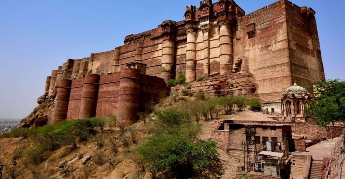 Jodhpur: Mehrangarh Fort & Jaswant Thada Guided Tour