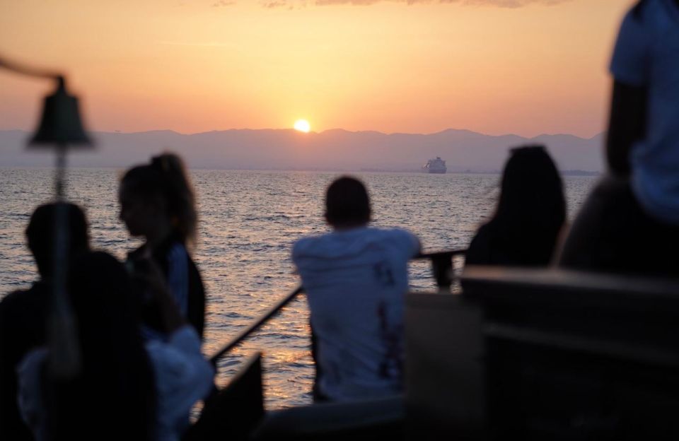 Kalamata: 2-Hour Sunset Cruise With Local Wine& Fruit Salads - Activity Overview