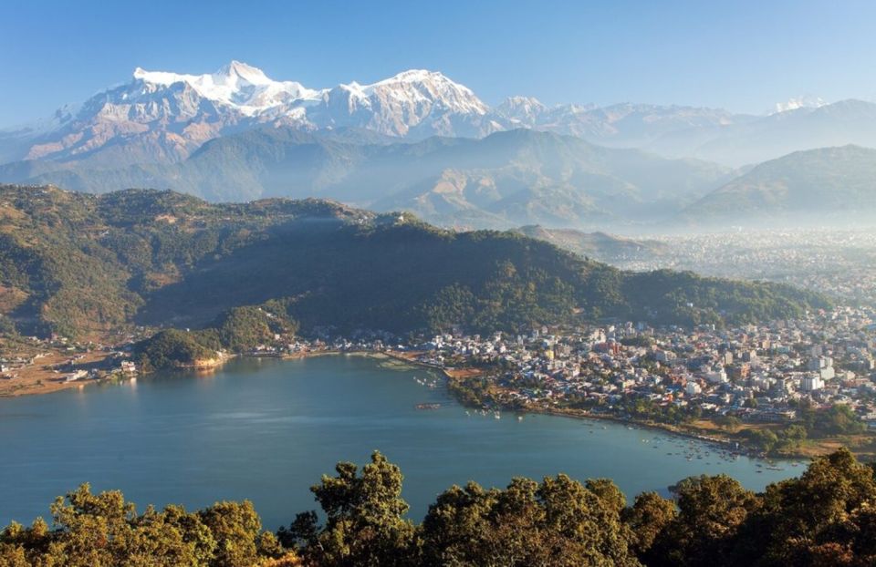 Kathmandu: Pokhara Luxury Day Tour By Flight