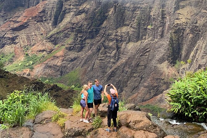 Kauais Waimea Canyon and South Side Private Guided Tour