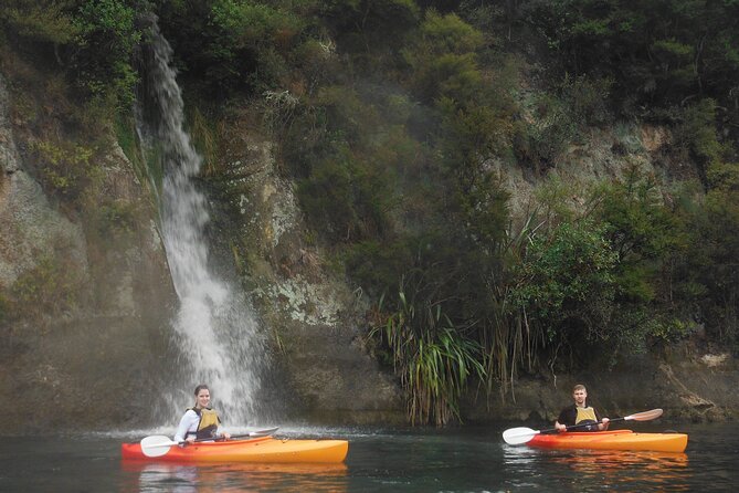 Kayak the Waikato River Taupo