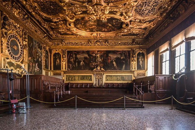 Kingly Venice: Doges Palace Ticket, Guided Tour & VR Experience