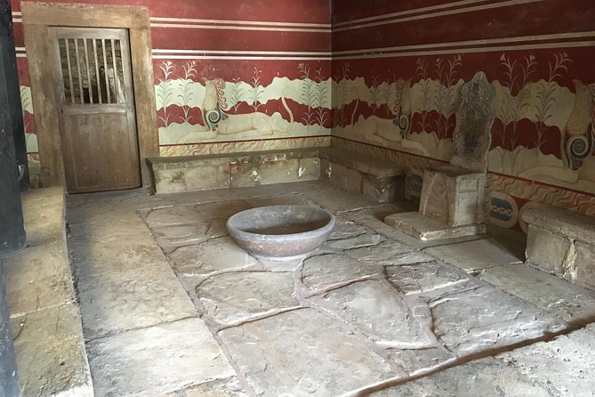 Knossos Palace Guided Walking Tour