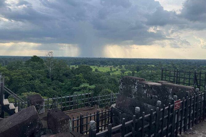 Koh Ker Pyramid Temple & Beng Mealea Jungle Temple