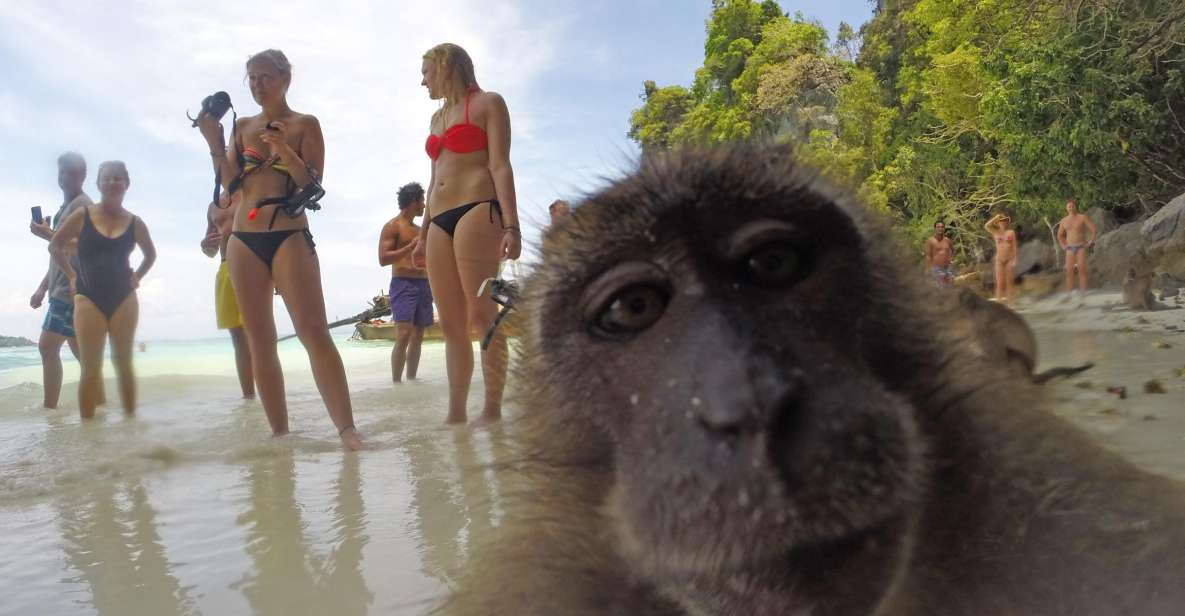 Koh Phi Phi: Captain Bobs Private Booze Cruise