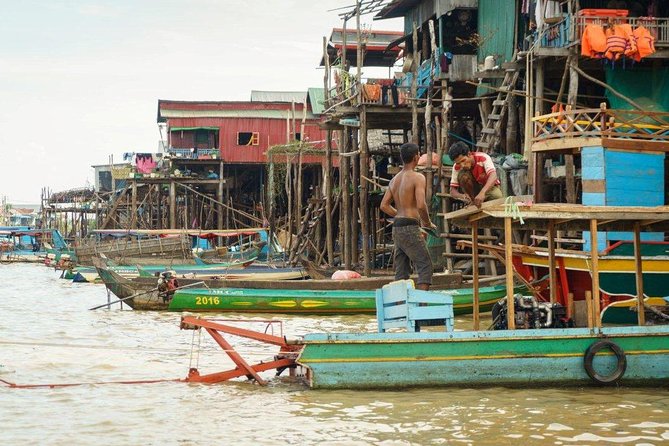 Kompong Khleang Floating Village Half-Day Private Tour