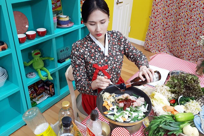 Korean Cooking Class With Full-Course Meal & Local Market Tour in Seoul