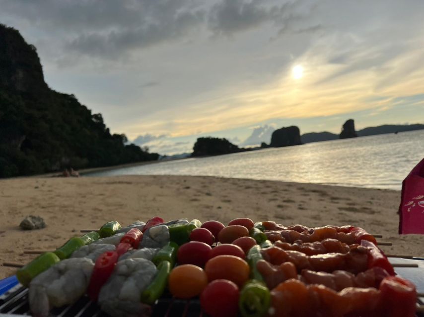 Krabi: Sunset Hong Island By Luxury Vintage Boat With BBQ
