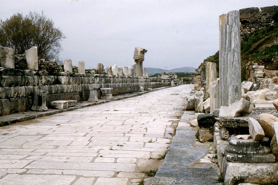 Kusadasi: Half Day Ephesus Tour With Archeological Museum