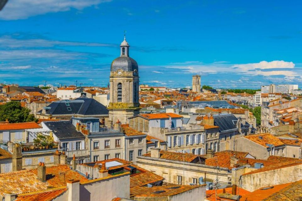 La Rochelle: Private Custom Tour With a Local Guide