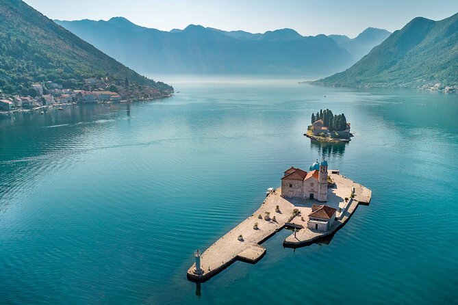 Lady of the Rocks Island and Perast Old Town-Kotor Tour (2 Hours)