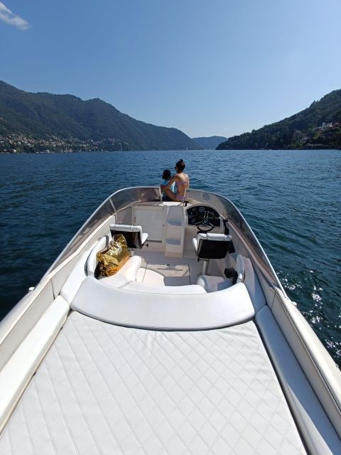 Lake Como Tour: 1-Hour Private Boat Tour With Skipper