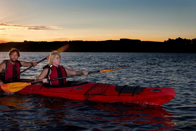 Lake Rotoiti Evening Kayak Tour Including Hot Springs, Glowworm Caves and BBQ Dinner - Overview of the Experience