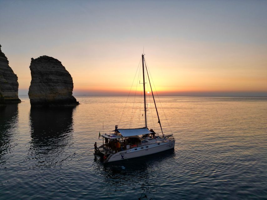 Lampedusa: Catamaran Tour Around the Island With Lunch