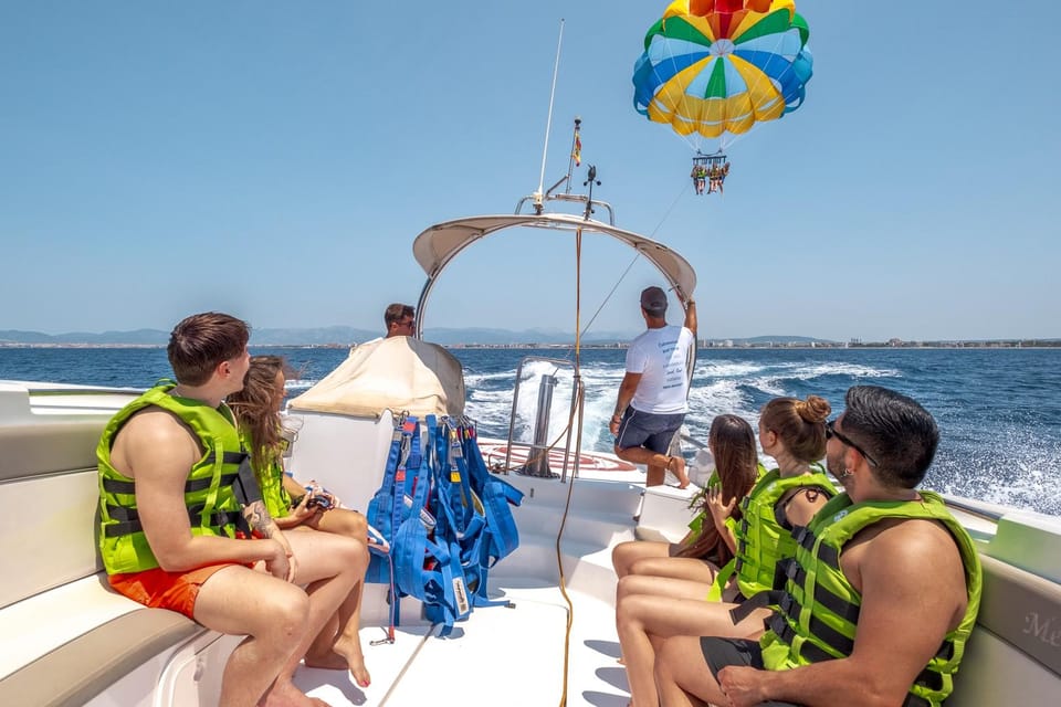 Lanzarote: Parasailing Adventure in Puerto Del Carmen