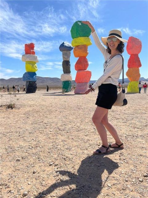 Las Vegas: 7 Magic Mountains Tour With Lunch