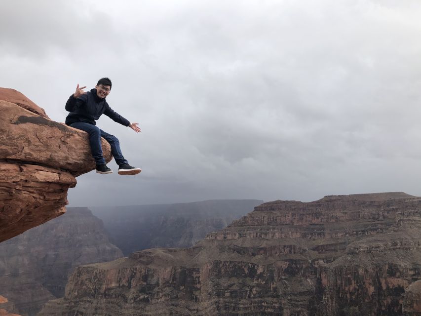 Las Vegas: Small-Group Grand Canyon Skywalk, Hoover Dam Tour