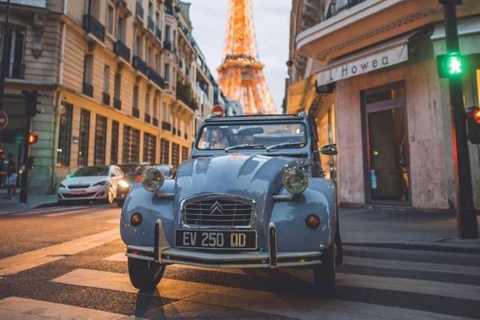 Lgbtqia+ Proposal: French Vintage Car Tour – Photographer 1h