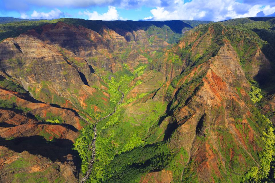 Lihue: Scenic Helicopter Tour of Kauai Islands Highlights