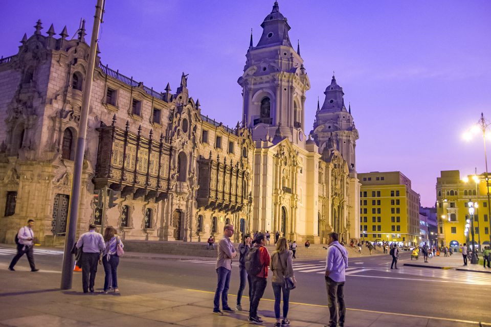 Lima: Historic Center Street Food, Market, and Eateries Tour