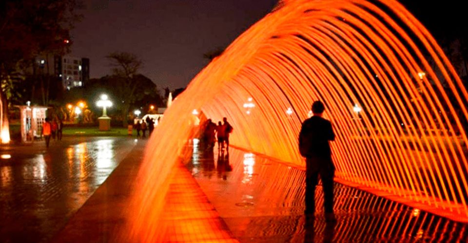 Lima: Magic Fountain Park and Bohemian Barranco Tour