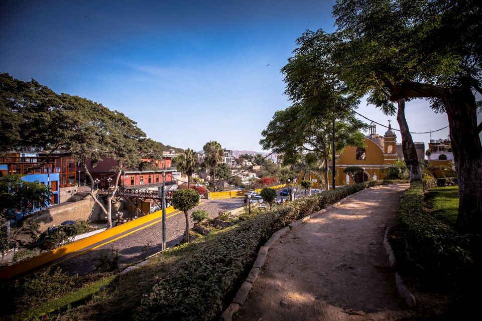 Lima: Pachacamac Ruins & Barranco Half-Day Guided Tour