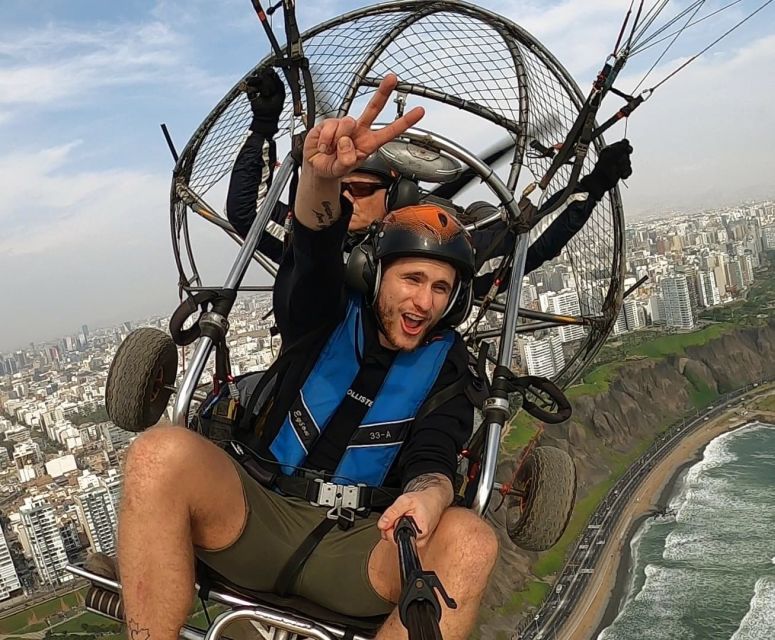 Lima: Paragliding Flight Over Costa Verde