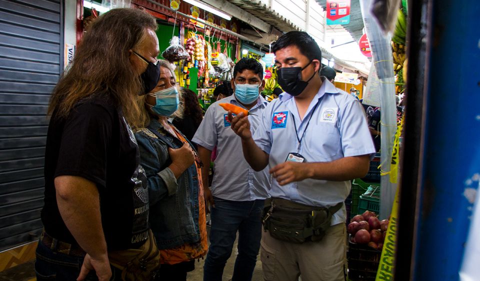 Lima: Street Food Tasting Tour With Pisco Sour Class