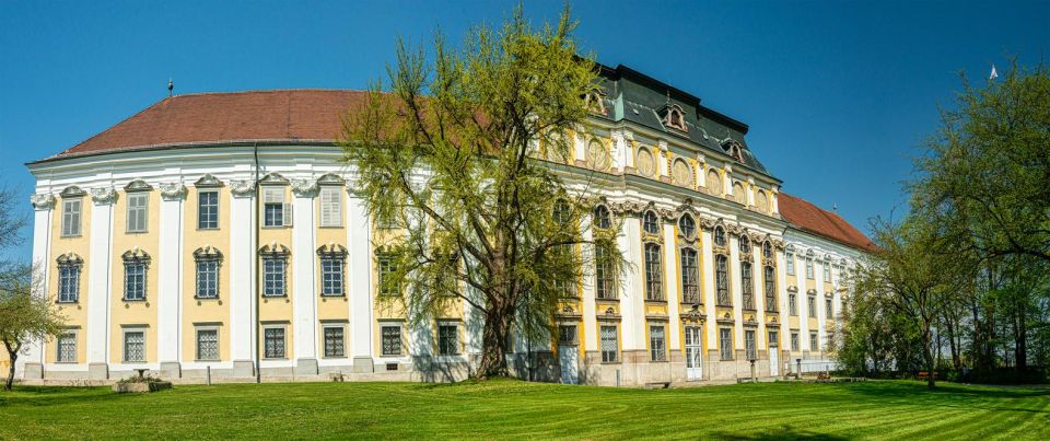 Linz Cultural Marvels Walking Tour