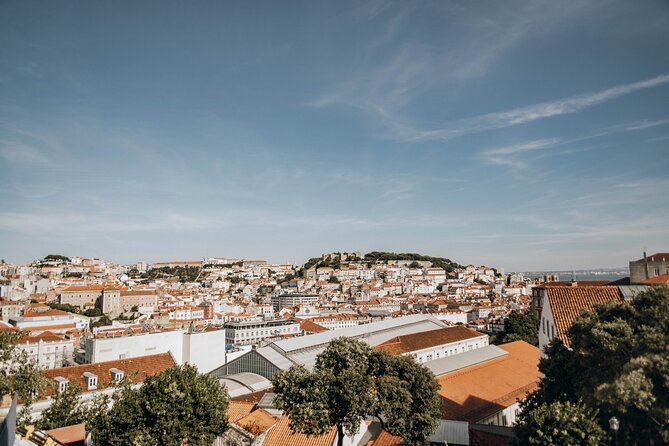 Lisbon at Sunset: Petiscos, Food & Wine Tour