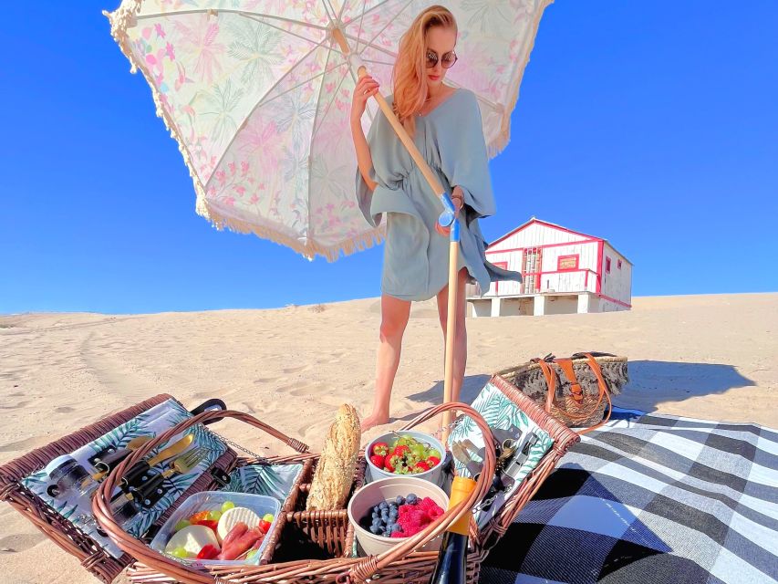 Lisbon: Beach Brunch Picnic With Set-Up and Transfers - Overview of Beach Brunch Picnic