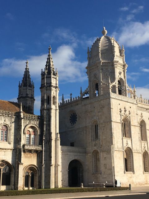 Lisbon: Belém Walking Tour and Jerónimos Monastery Ticket