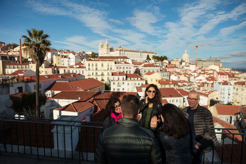 Lisbon: Food Tasting Tour by Tuk Tuk With 3 Stops