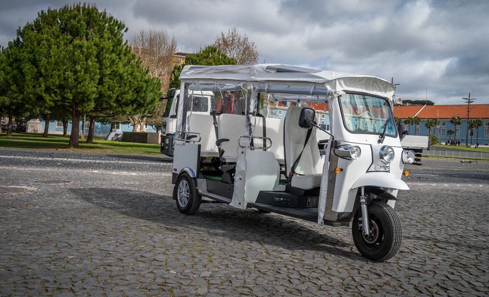 Lisbon: Old Town City Tour by Private Tuktuk