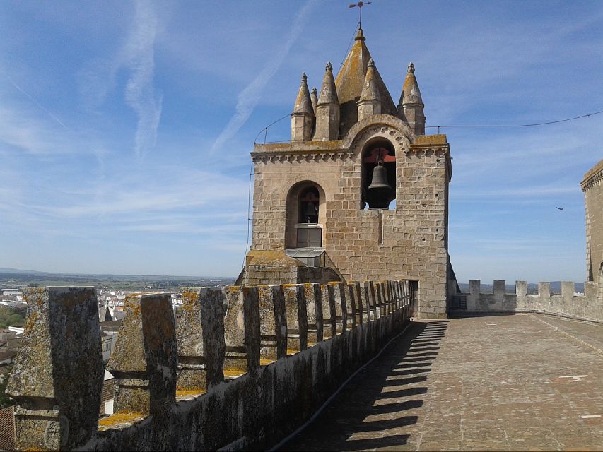 Lisbon: Private Tour to Évora and Cork Factory - Tour Highlights