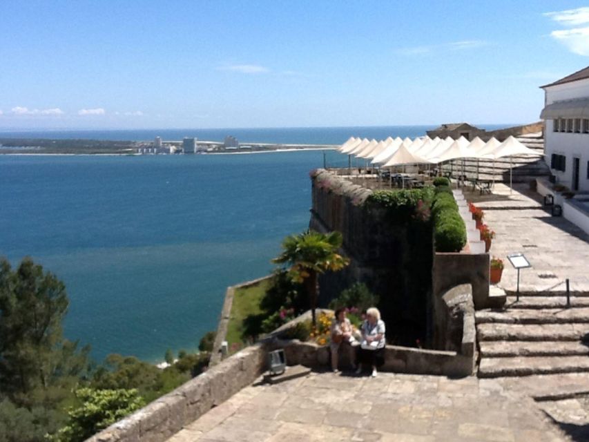 Lisbon: Route of the 3 Castles With Wine Tasting Experience