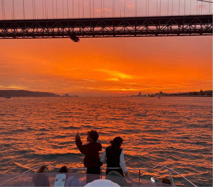 Lisbon: Sailing Romantic Sunset With Overnight and Meals