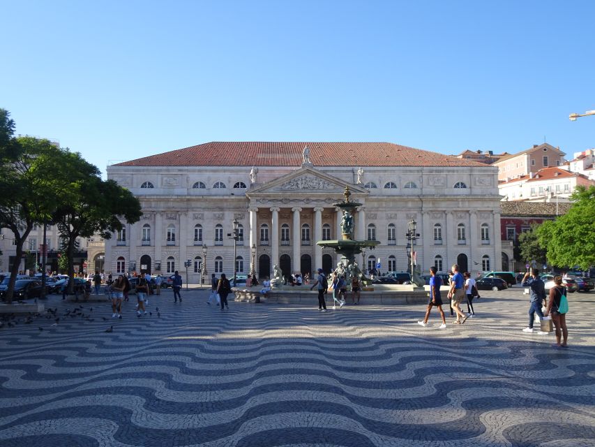 Lisbon Self-Guided Walking Tour and Scavenger Hunt - Overview of the Tour