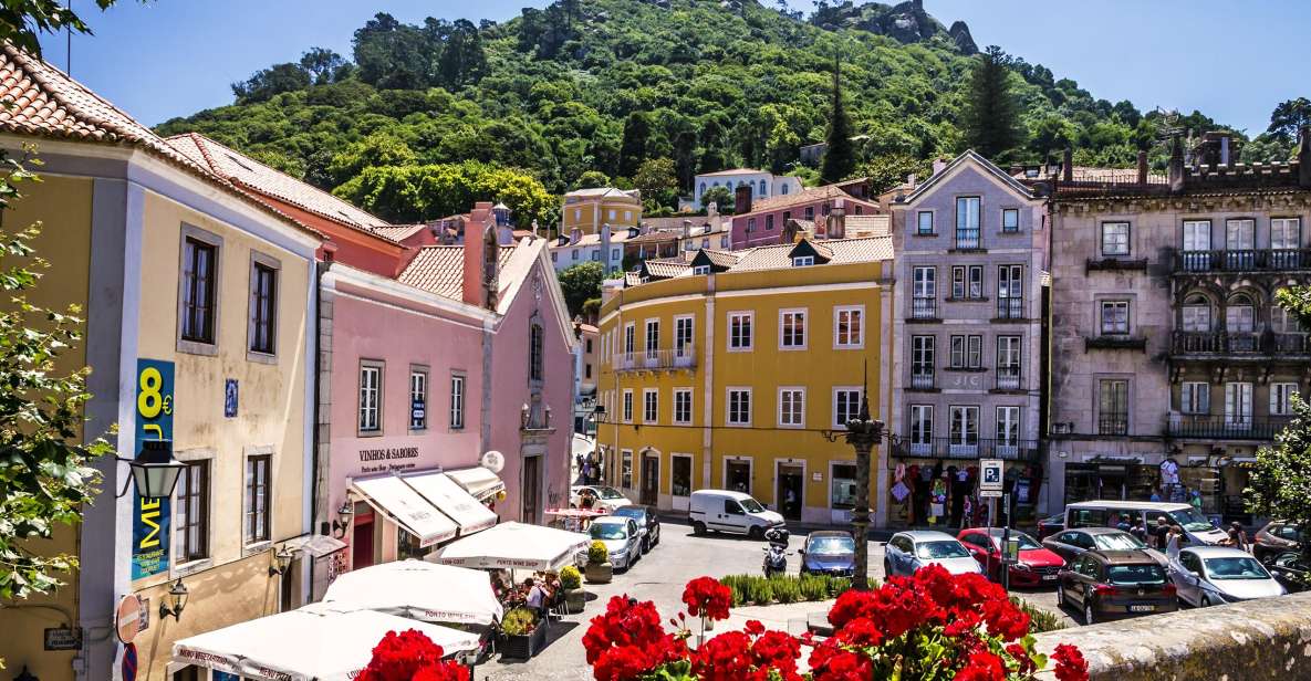 Lisbon: Sintra, Regaleira, Pena Palace, Cascais Day Tour