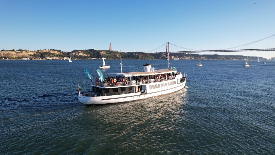 Lisbon: Sunset Boat Tour With Music and Drinks - Tour Overview and Pricing