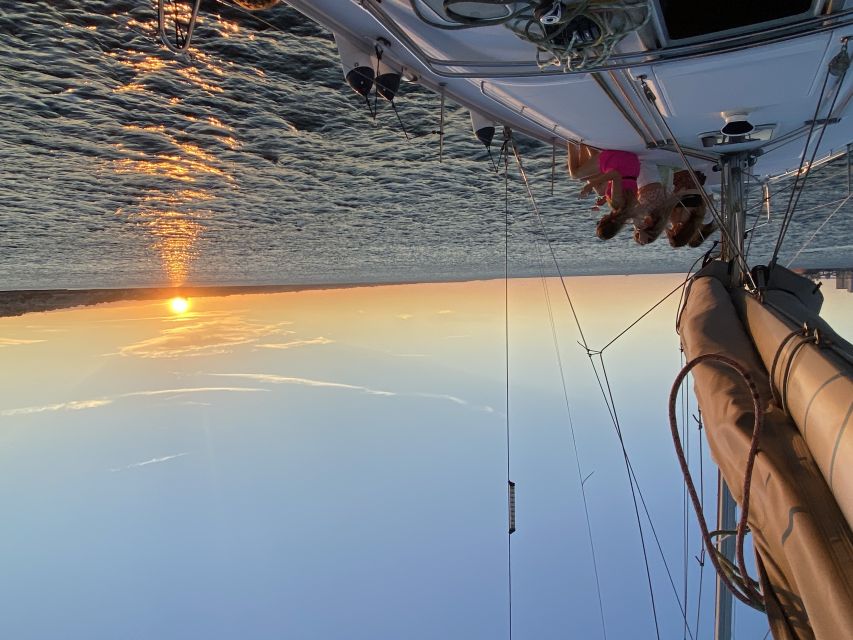 Lisbon: Tagus River Sailboat City Cruise