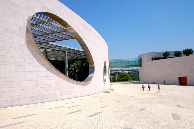 Lisbon Waterfront Bike Tour - Small Groups - Highlights of the Experience