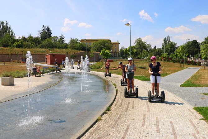 Live-Guided Segway Fun & Beer Tour 60 – 180 Min