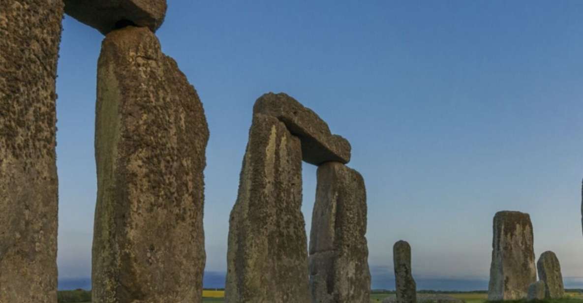 London: Stonehenge 6 Hour Tour By Car With Entrance Ticket