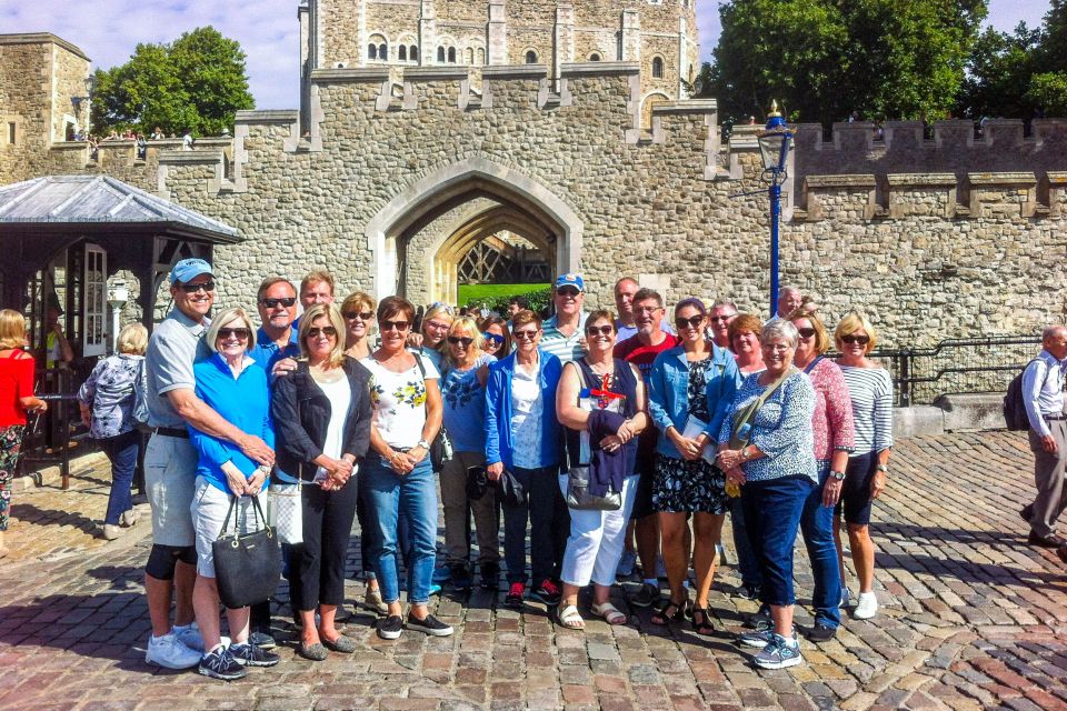 London: Tower of London and Tower Bridge Early-Access Tour