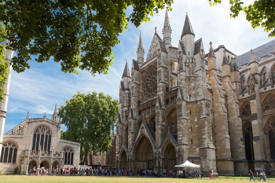 London: Westminster Abbey & Changing of the Guard Tour