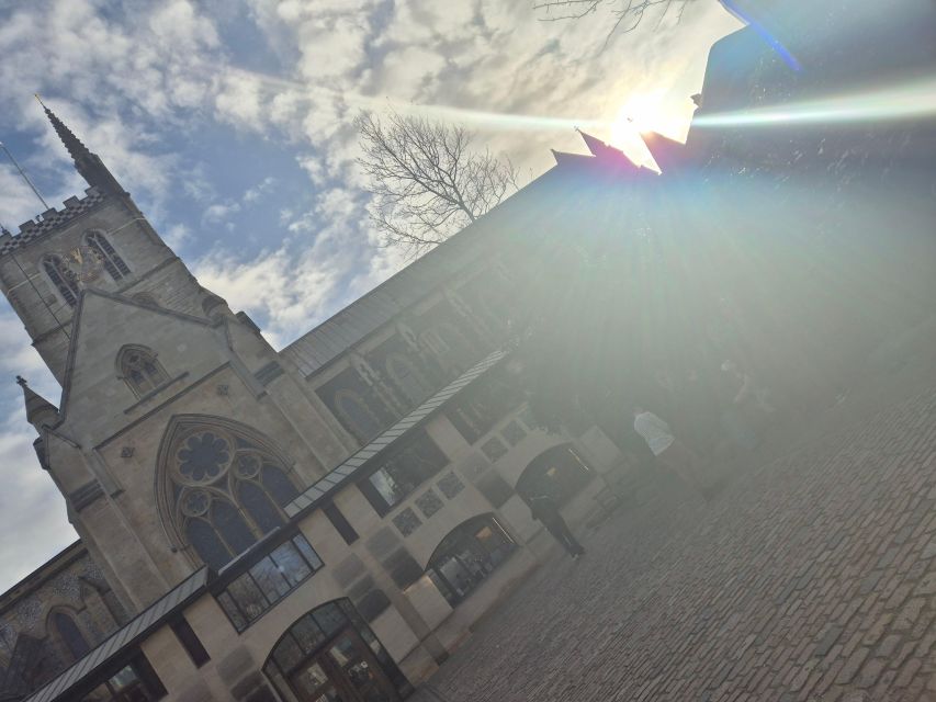 London: Westminster Abbey, St. Pauls Cathedral, and Tower …